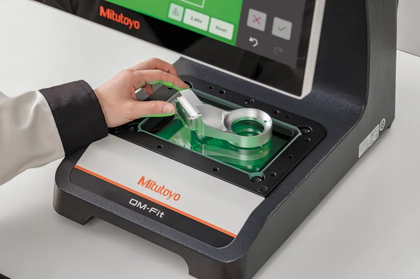 Mitutoyo Manual Vision Measuring Machine - 359-752-13 | MEETOPTICS