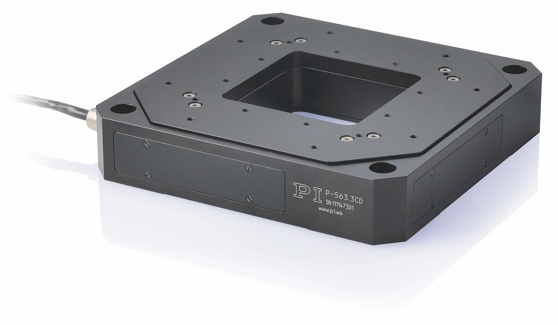 PI Linear XYZ Stage - P-561.3DD | MEETOPTICS